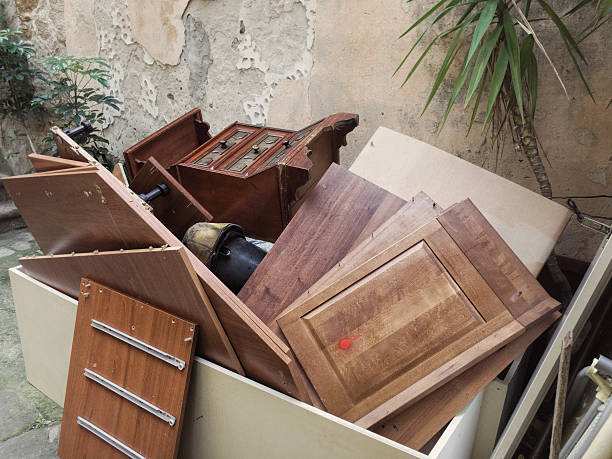 Best Yard Waste Removal  in Utica, IN